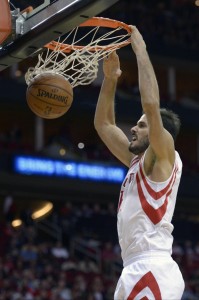Rockets Omir Casspi dunks on Nets